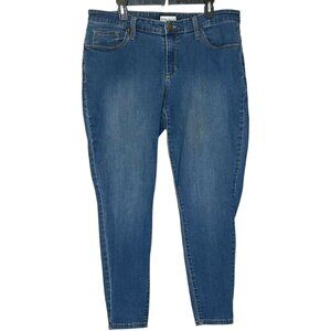 Ava & Viv Women's size 16W High-rise Blue Jeans